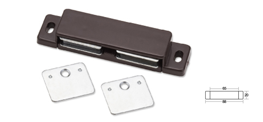 Double Magnetic Catch